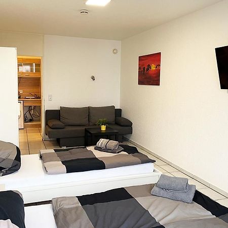 Ferienwohnung Koeln Junkersdorf Екстериор снимка