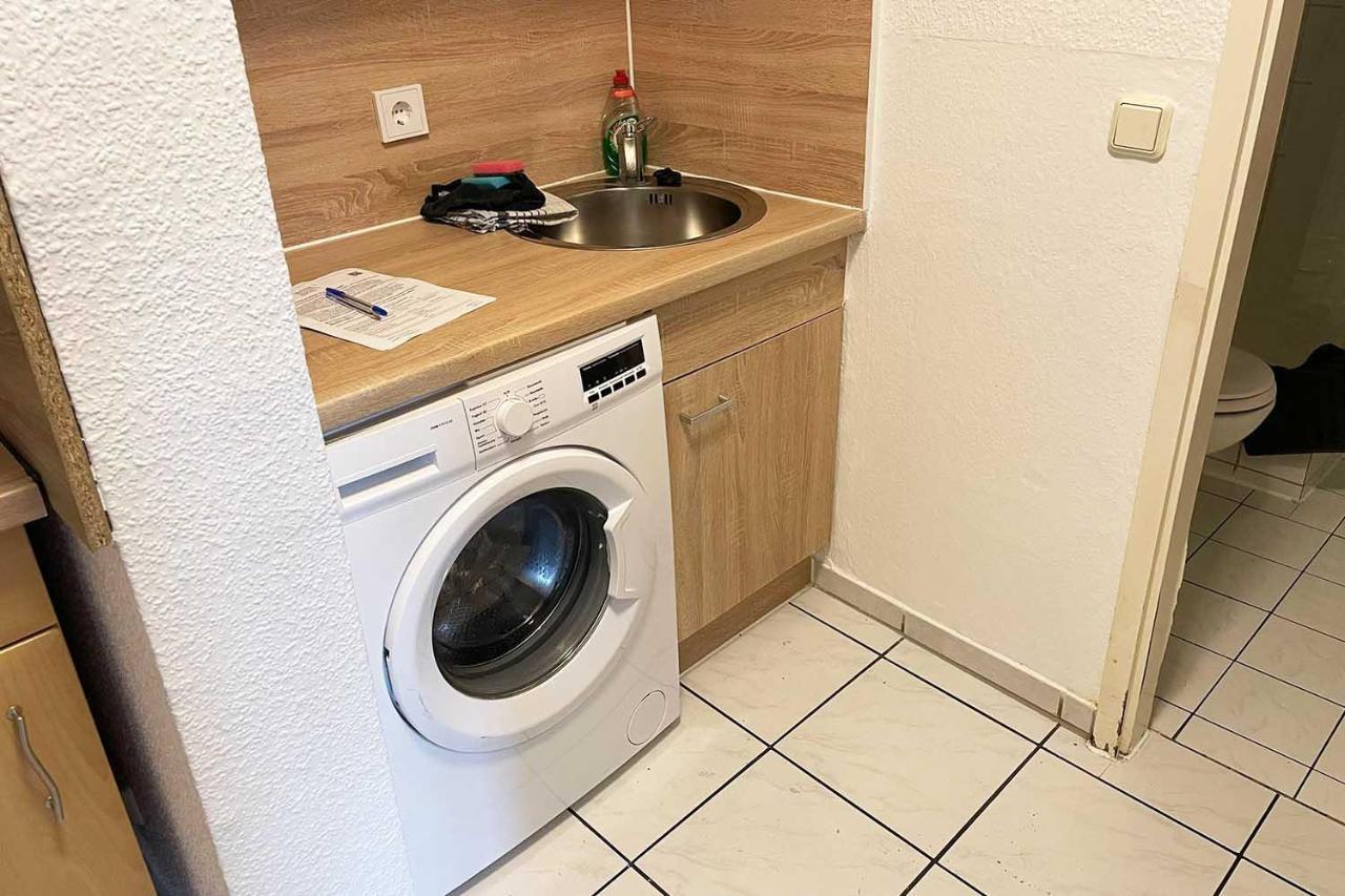 Ferienwohnung Koeln Junkersdorf Екстериор снимка